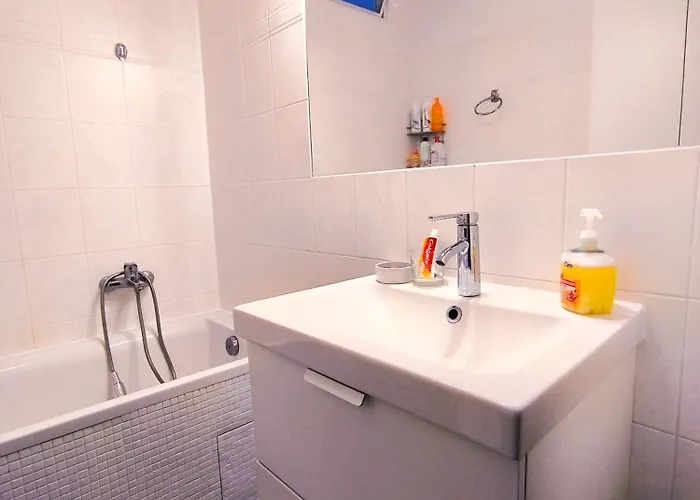 Vzdusny V Centru Hluboke Nad Vltavou Apartment